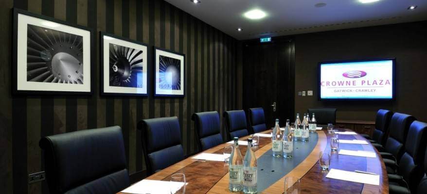 Crowne Plaza London Gatwick Boardroom
