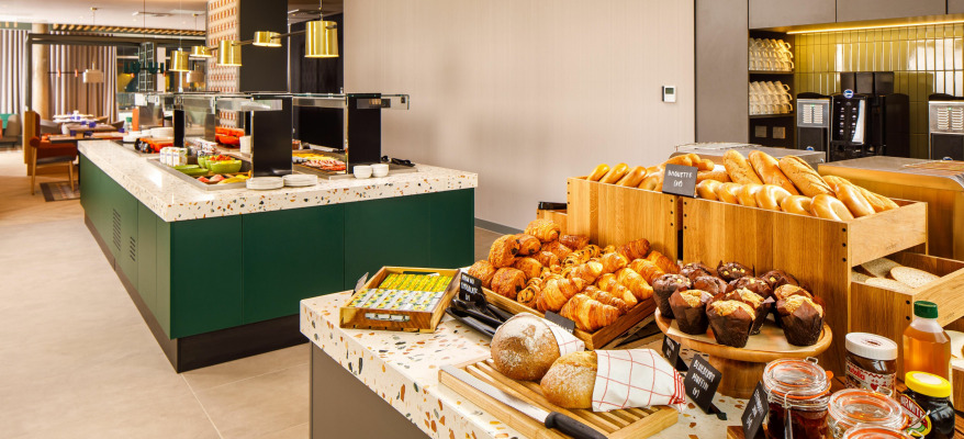 Holiday Inn Holiday Inn Manchester Breakfast