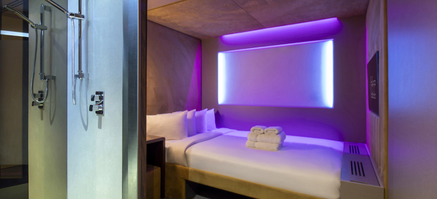 BLOC Hotel Gatwick Airport Gatwick Sleep 04