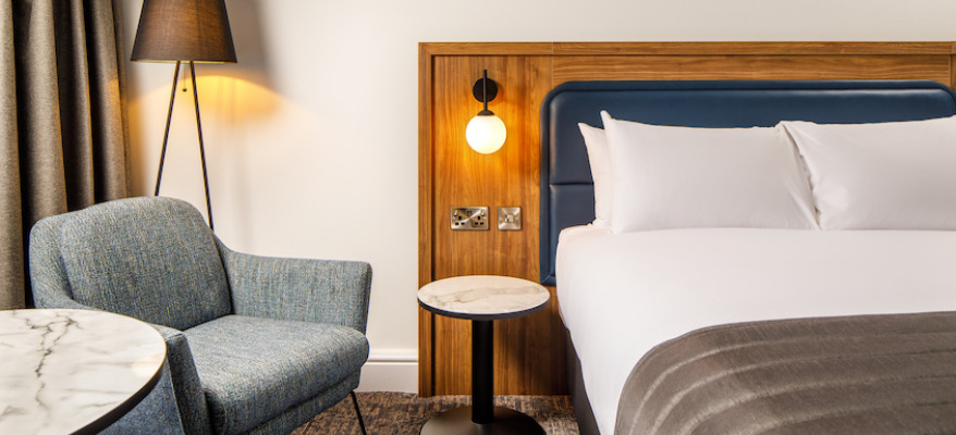 Crowne Plaza Manchester Airport Manchester Airport 7P7A7061 Edit