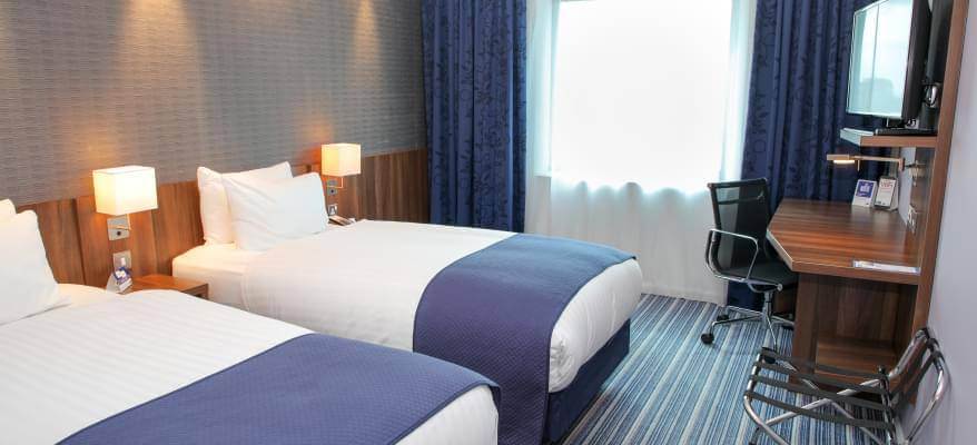 Holiday Inn Express Heathrow Twin