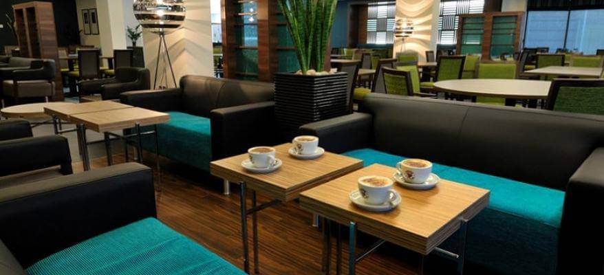Holiday Inn Express Heathrow Restaurant 2