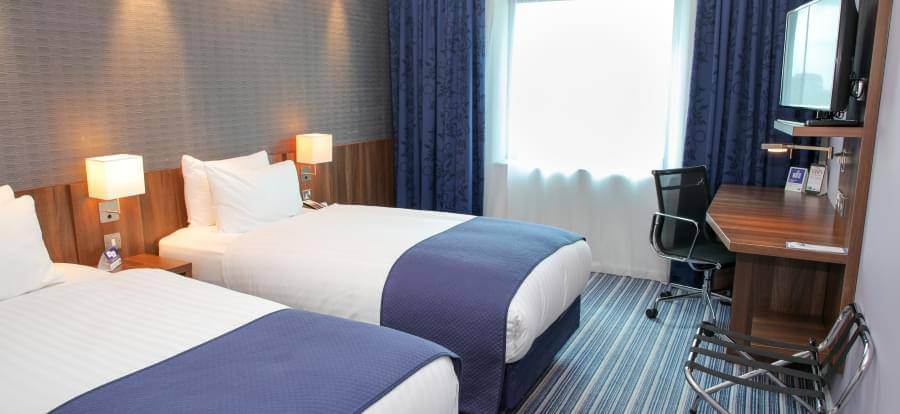Holiday Inn Express Heathrow Twin
