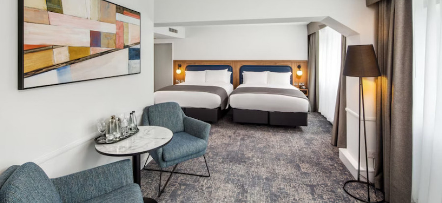 Crowne Plaza Manchester Airport Manchester Airport Crowne Plaza Manchester 9440686996 2x1