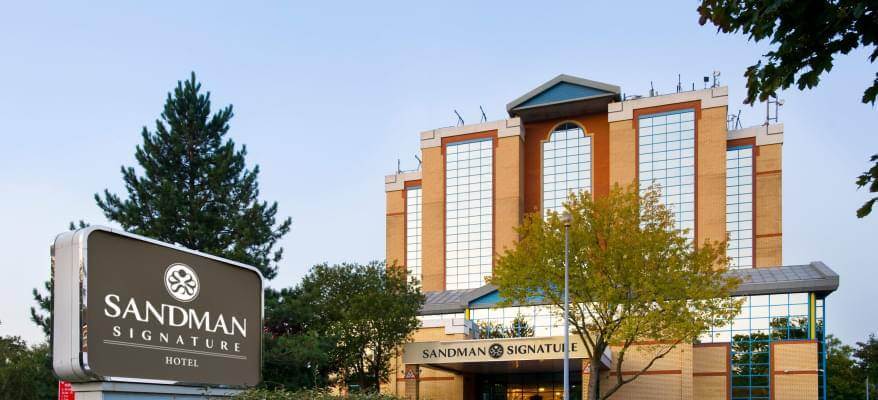 Sandman Signature Gatwick Exterior Day