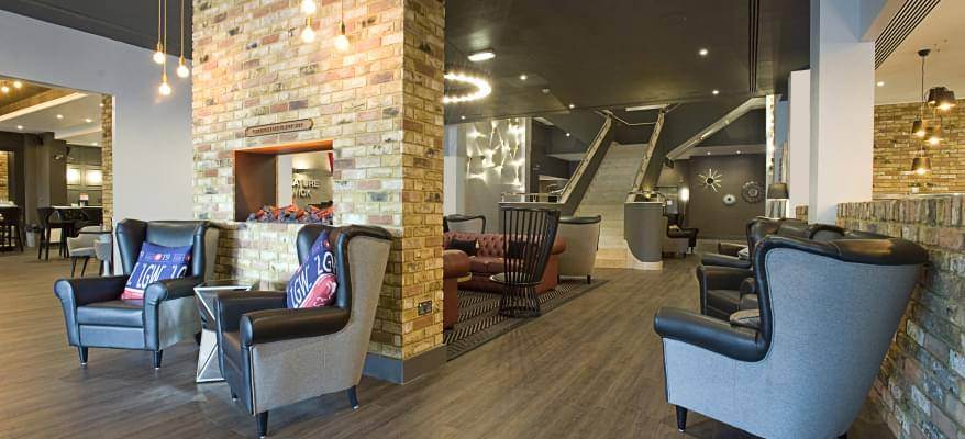 Sandman Signature London Gatwick Hotel Lobby