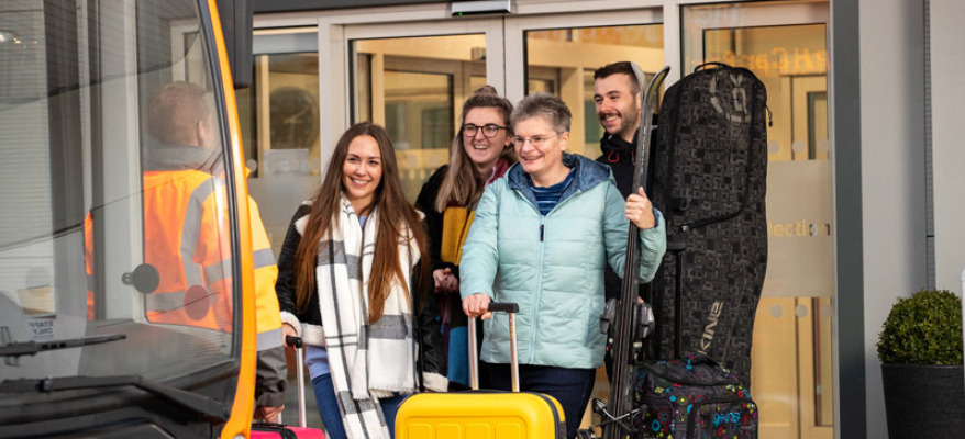 APH Self Park Gatwick Airport APH Customer1