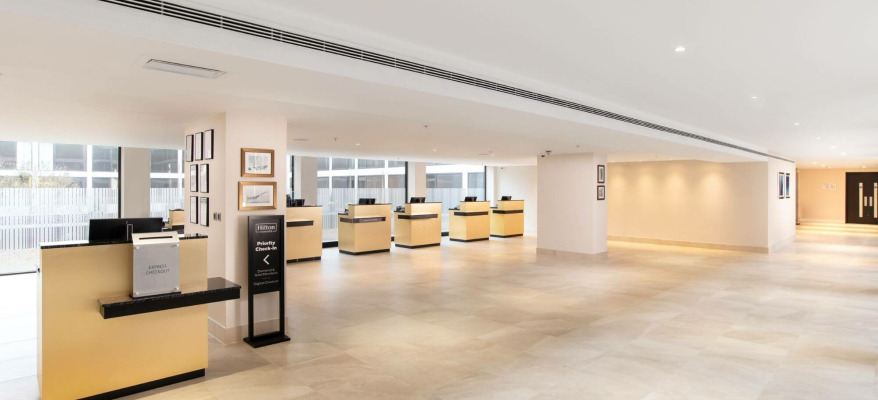 Hilton London Gatwick Airport Reception