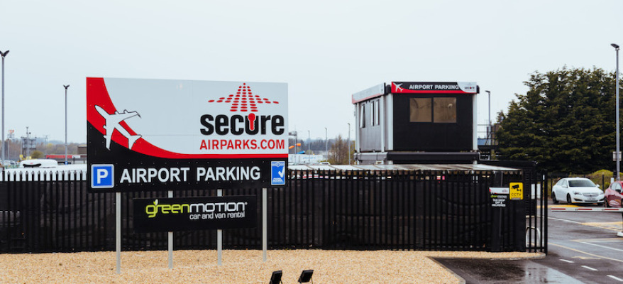 Secure Airparks Edinburgh Entrance