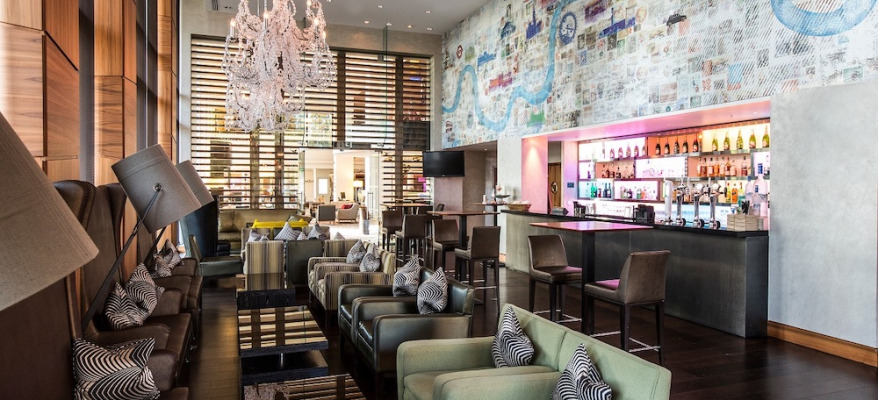 Hilton Heathrow Terminal 5 Heathrow Airport River Bar