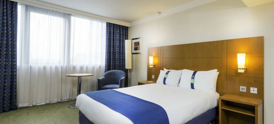 Holiday Inn Glasgow International Airport Holiday Inn Glasgow 3884071163 Original 1