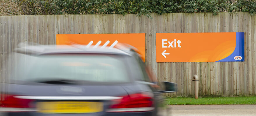 APH Park And Ride Gatwick Airport 9401 065