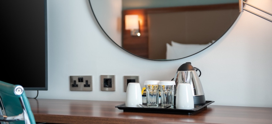 Hilton Garden Inn Heathrow Airport HGI Heathrow Bedroom Details 9