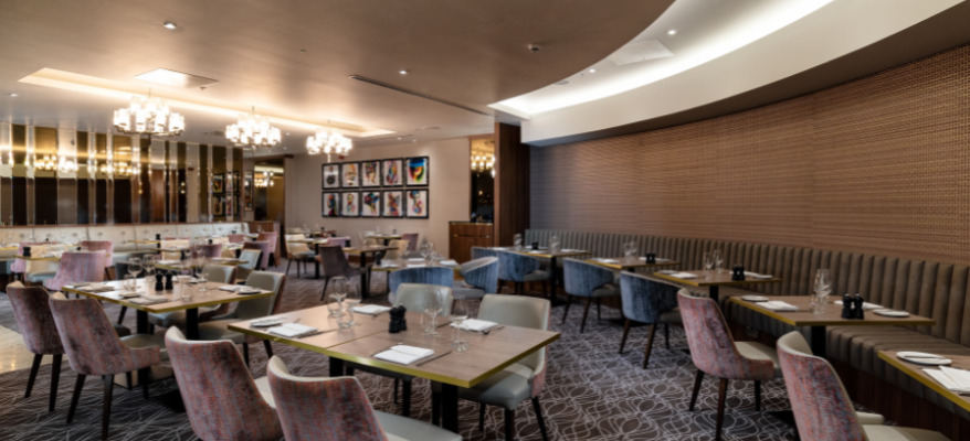Crowne Plaza T4 Heathrow Airport 16