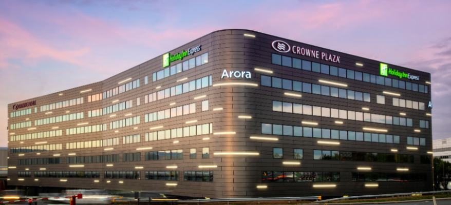 Crowne Plaza T4 Heathrow Airport 24