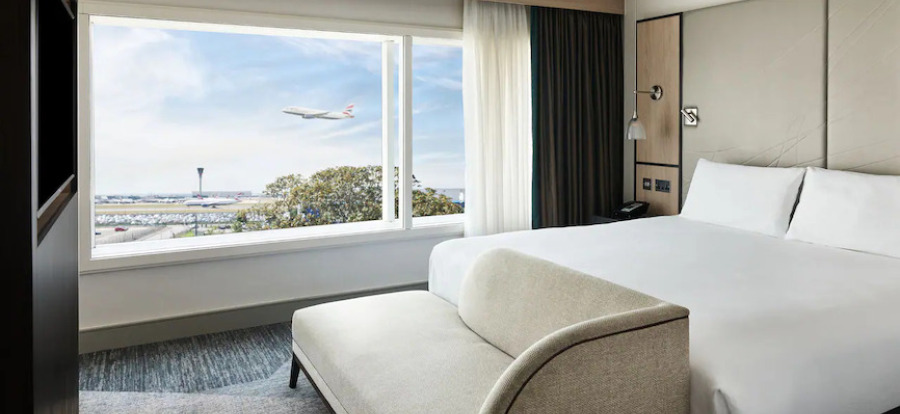 Hyatt Place Heathrow With Breakfast Heathrow Airport LHRZA P0138 One King Bed Deluxe With A View16x9