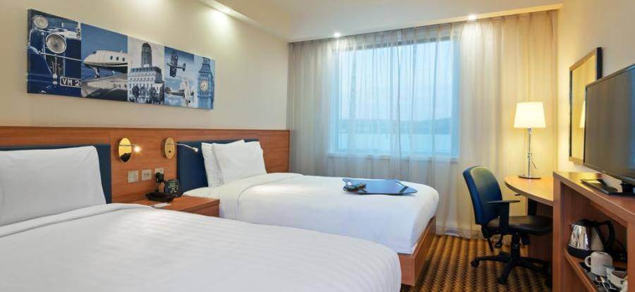 Hampton By Hilton Luton Airport Twin Room