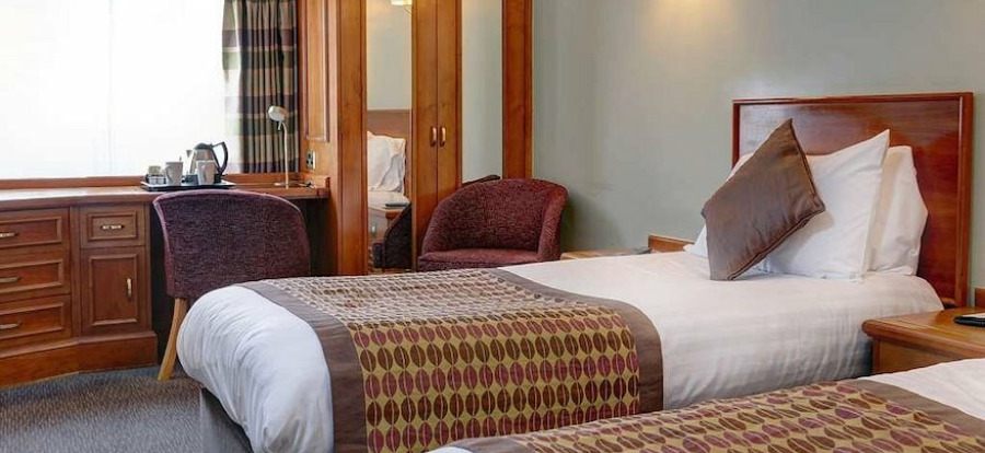 Best Western Plus Pinewood Manchester Airport Guest Room