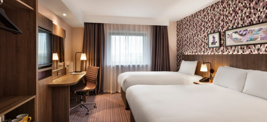 Leonardo Hotel Heathrow Airport CKS Standard King And Single Sm 2
